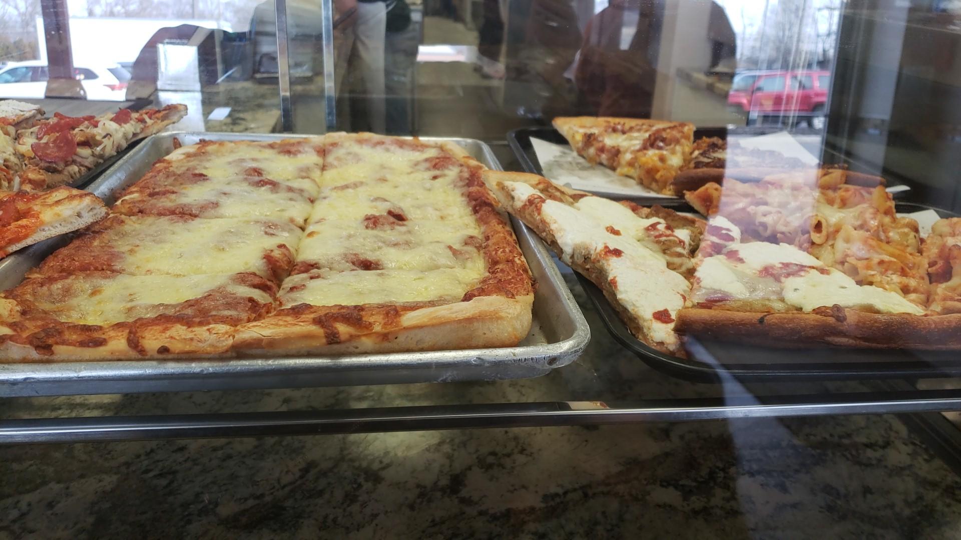 Eddies Pizza